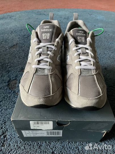 New balance 878
