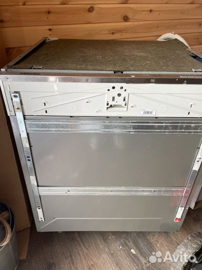 Посудомоечная машина miele