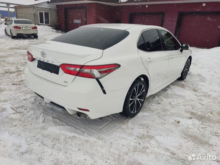 Toyota Camry 2.5 AT, 2017, 112 000 км