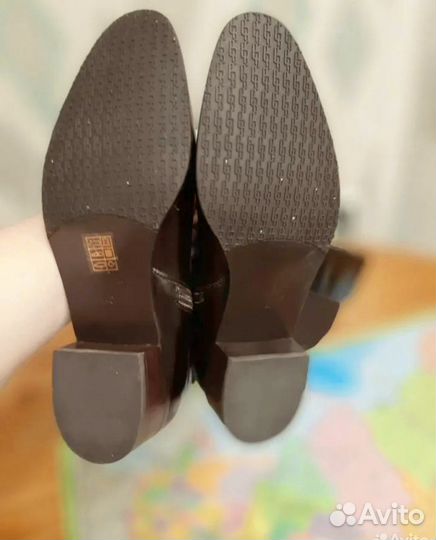 Сапоги демисезонные Италия 40