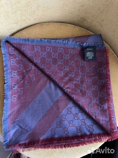 Шарф палантин Gucci