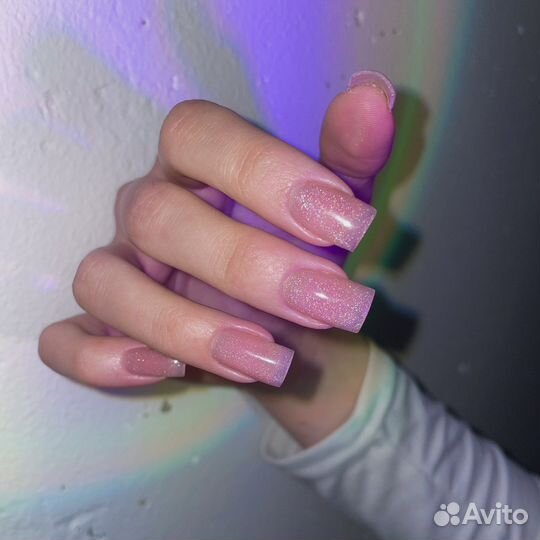 Маникюр в студии