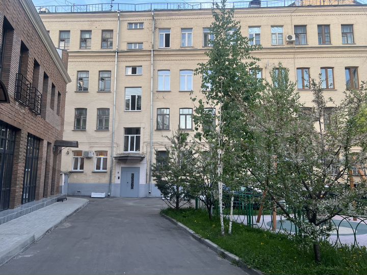 Квартира-студия, 10,1 м², 4/4 эт.