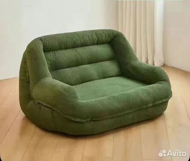 Мягкое кресло