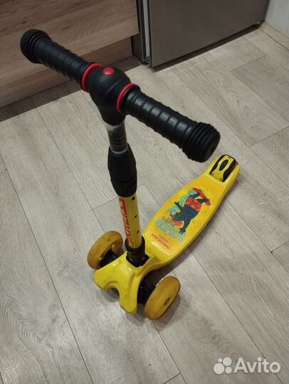 Самокат детский трехколесный Kreiss