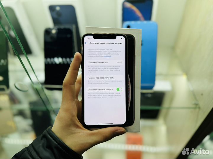 iPhone Xs, 64 ГБ