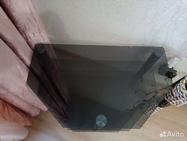 Стеклянные стол тумба