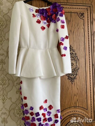 Вечернее платье