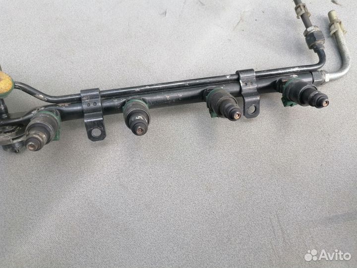Рейка топливная с форсунками для Daewoo Nexia
