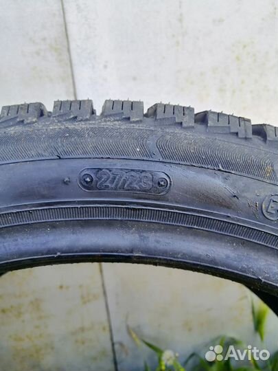 Triangle PL01 225/40 R18