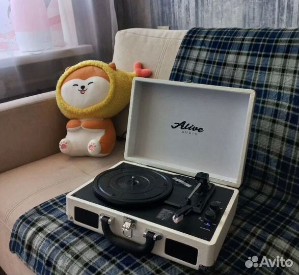 Виниловый проигрыватель