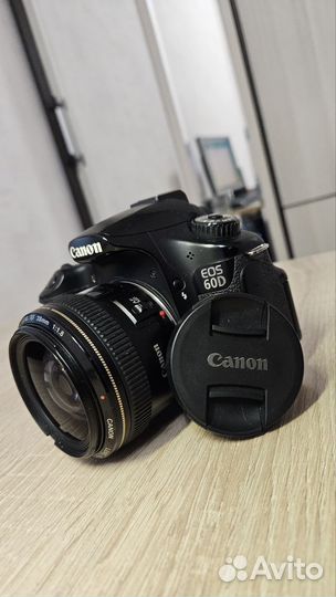 Фотоаппарат Canon 60d