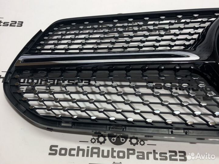 Решётка радиатора GLE A1678888900 новая