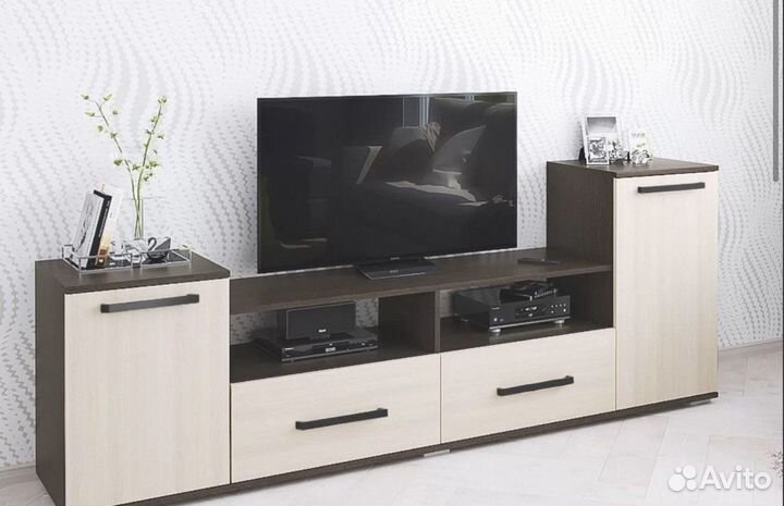 Тумба под телевизор Парус2