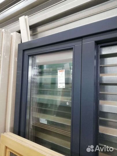 Окна из дерева в коттедж