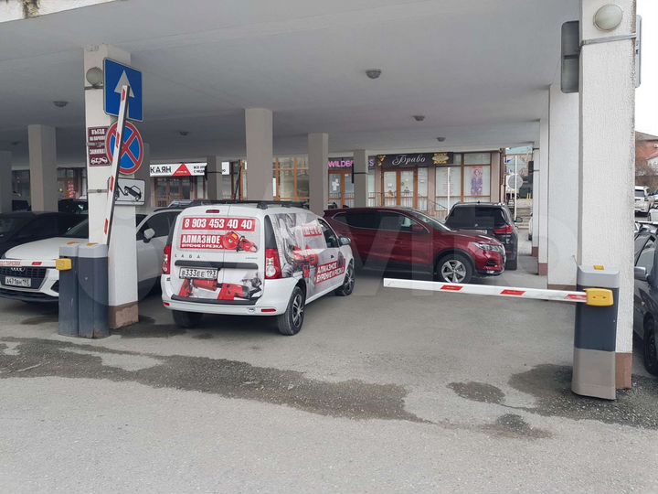 Машиноместо, 15 м²