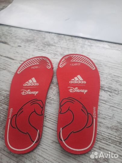 Кроссовки adidas