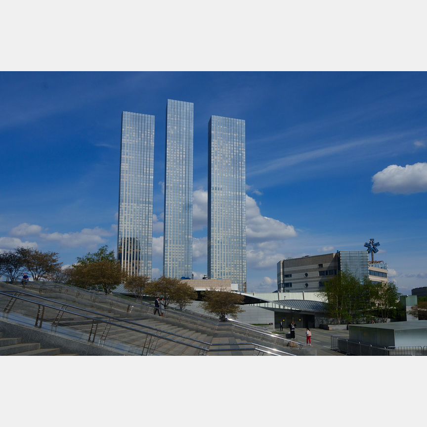 5-к. квартира, 197,2 м², 59/67 эт.