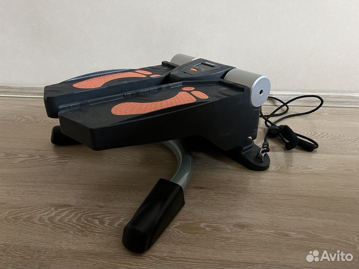 Тренажер мини-степпер Torneo