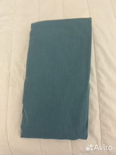 Простынь на резинке новая 160*80