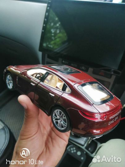 Модель Porsche