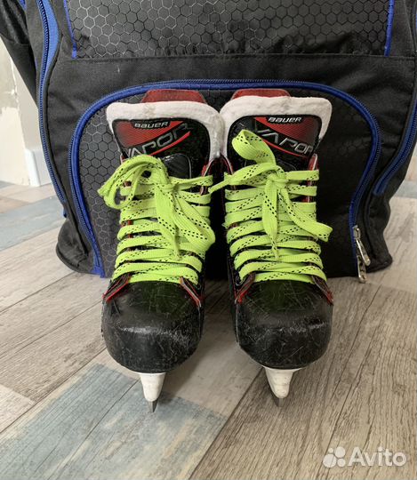 Детские хоккейные коньки Bauer размер 28