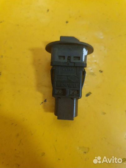 Кнопка выключателя airbag renault