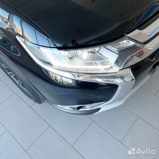 Mitsubishi Outlander 2.0 CVT, 2015, 120 895 км