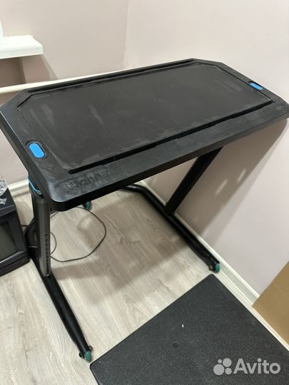 Wahoo Cycling Desk / Стол подставка для ноутбука