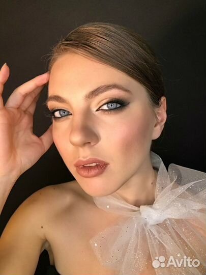 Визажист, свадебный стилист