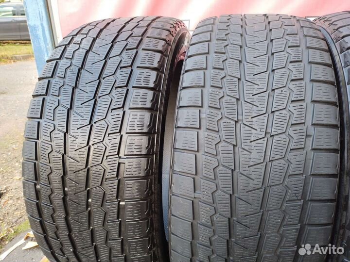 Yokohama Advan Winter 285/45 R22