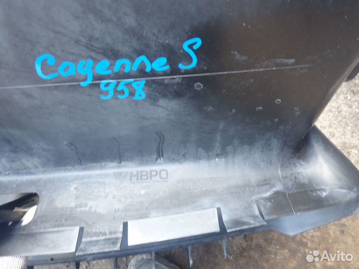 Porsche Cayenne 958 воздуховод центральный