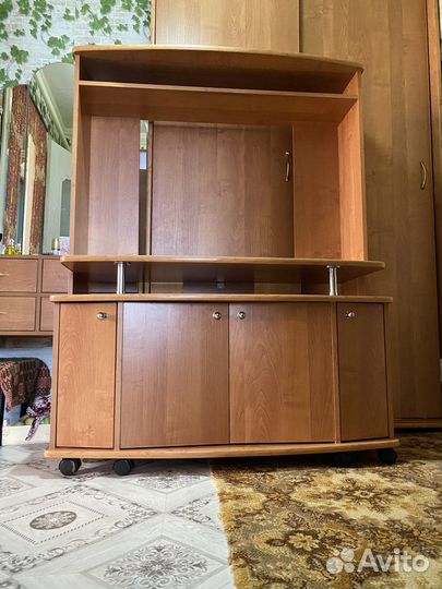 Стенка в гостиную