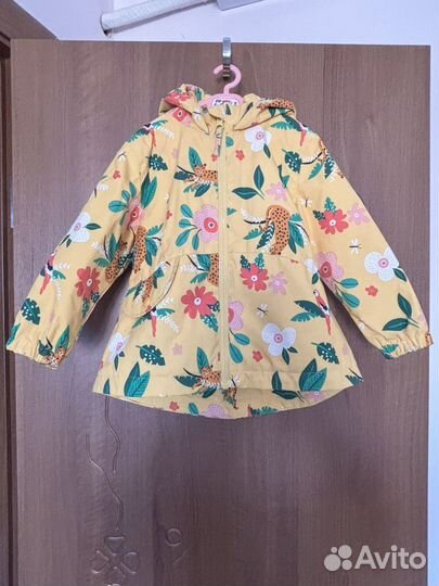 Демисезонная куртка для девочки 92