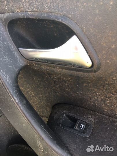 Ручка двери Пежо 307