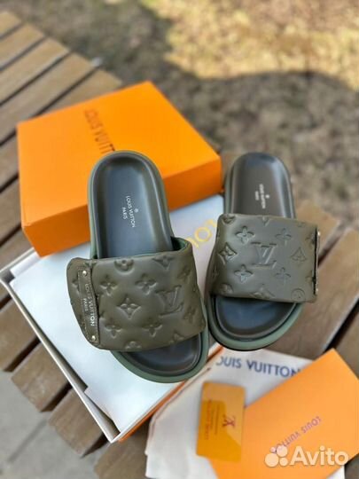 Шлепанцы Louis Vuitton люкс 36,37,38,39,40,41