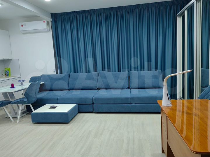 Апартаменты-студия, 100 м², 1/2 эт.