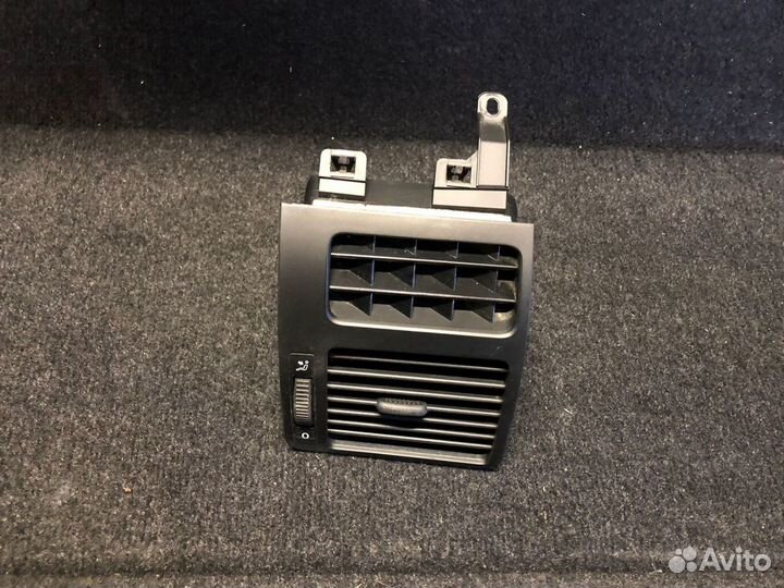 VolksWagen Touran тоуран Дефлектор в Торпедо