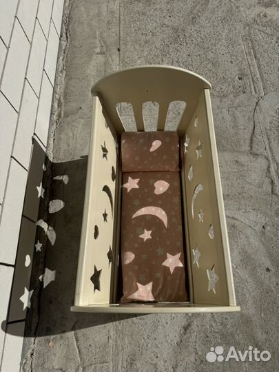 Кроватка для кукол