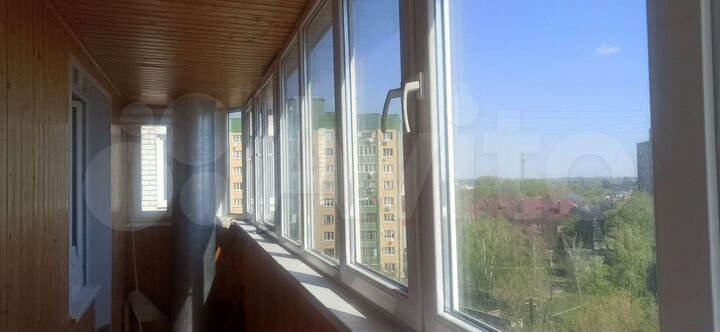 2-к. квартира, 65 м², 8/10 эт.