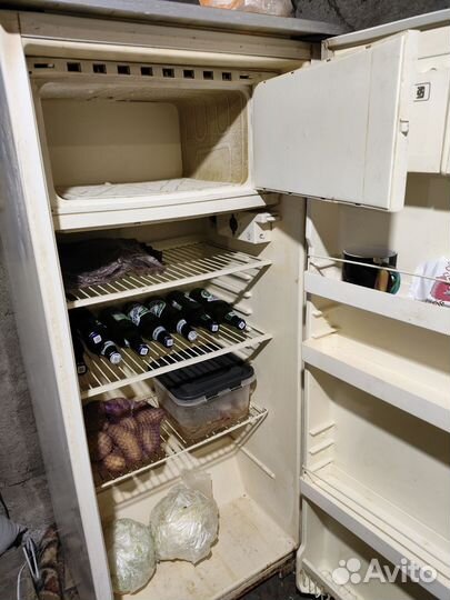 Холодильник бу