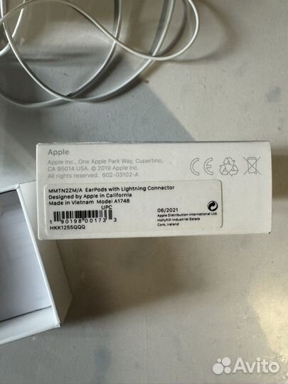 Наушники apple earpods lightning новые