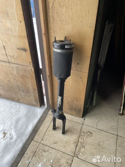 Стойка в сборе GL 164 производитель Германия новая