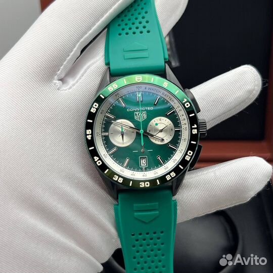 Часы мужские Tag Heuer Connected