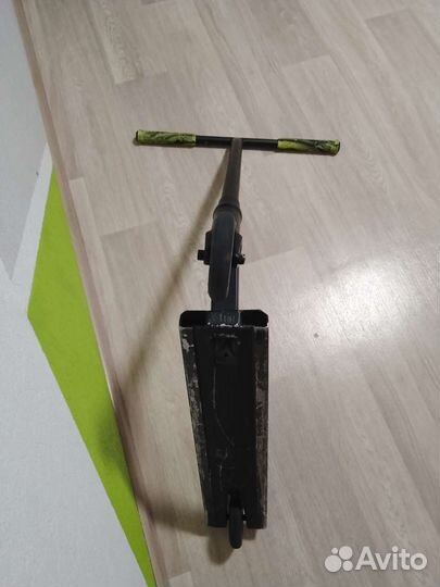 Трюковой самокат tech team voodoo