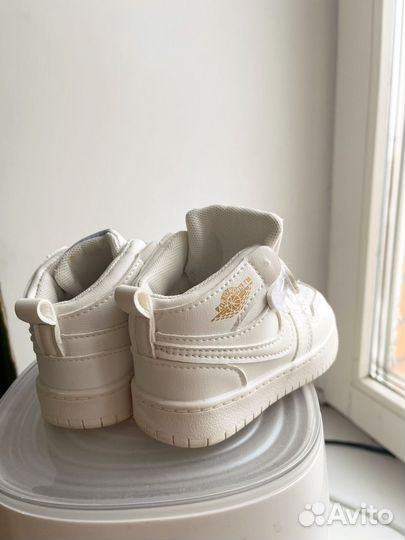 Кеды детские белые 23