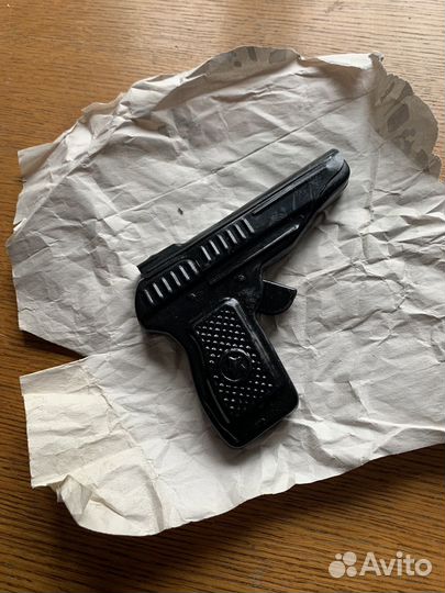 Игрушечный пистолет СССР металлический