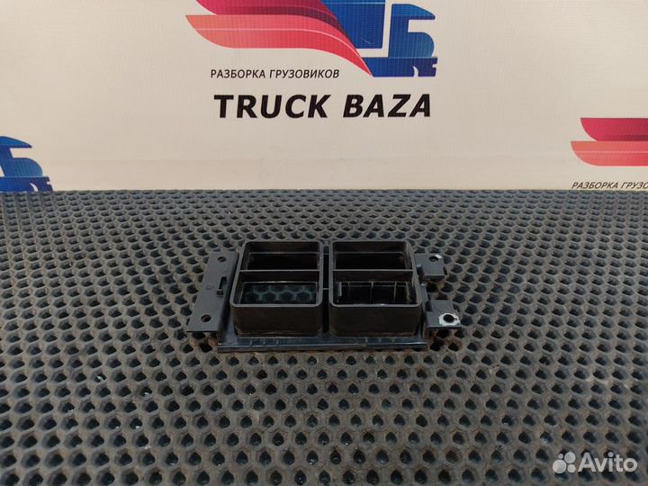 Блок кнопок Volvo FH