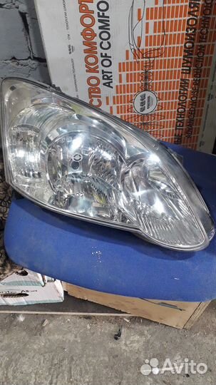 Фара toyota corolla