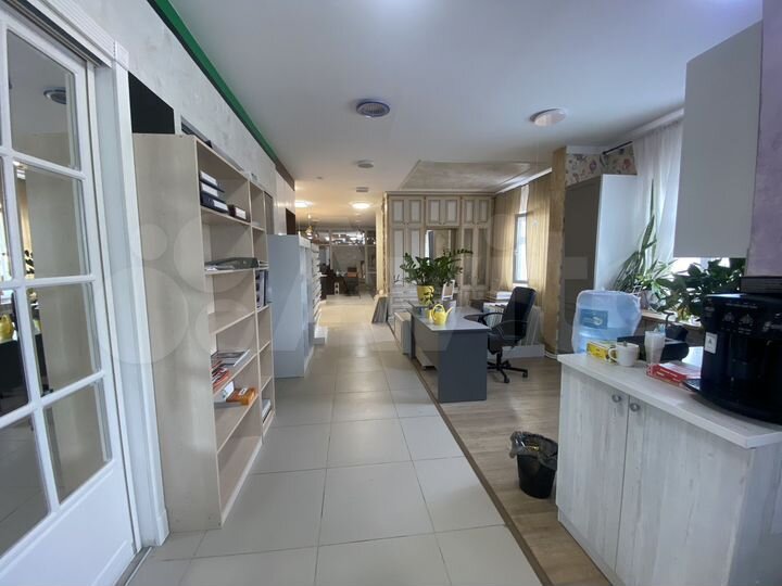 Торговая площадь, 307 м²